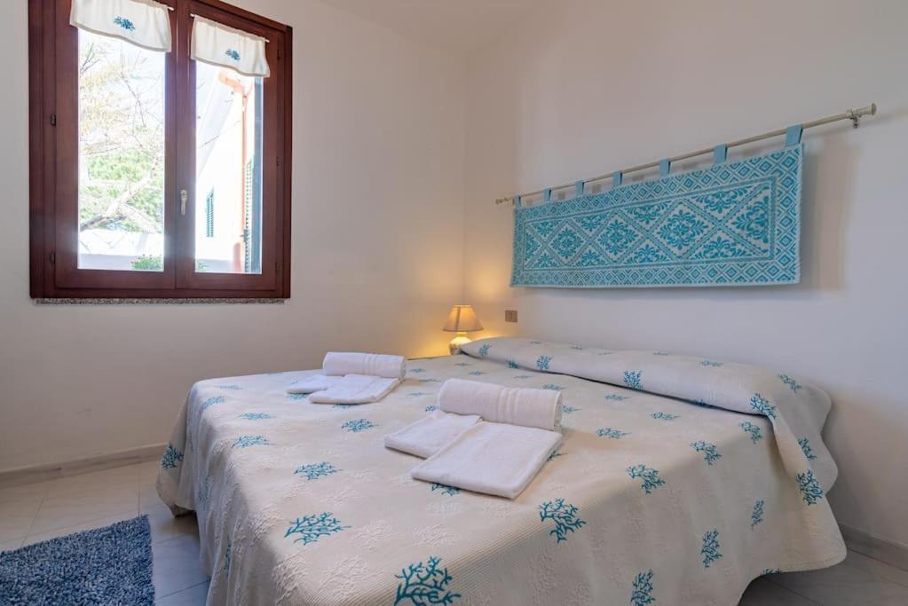 La Lampara - Casa Panoramica 4 Km Dalla Pelosa Stintino Exterior foto