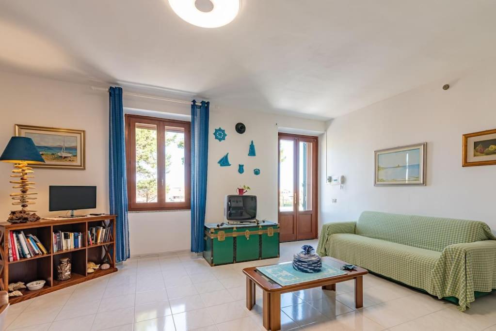 La Lampara - Casa Panoramica 4 Km Dalla Pelosa Stintino Exterior foto